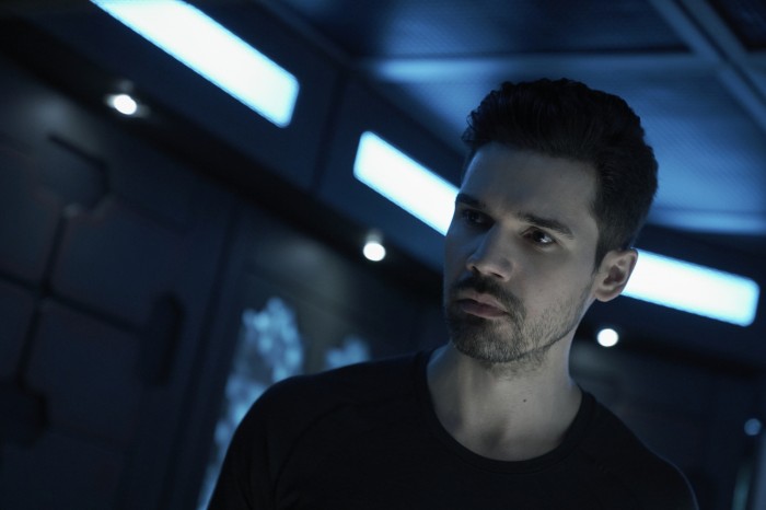 Steven Strait als James Holden (Bild: Amazon)